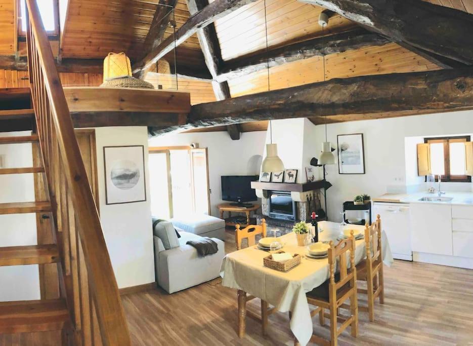 شقة La Cabanita De Llivia, Cerdanya, Puigcerda المظهر الخارجي الصورة